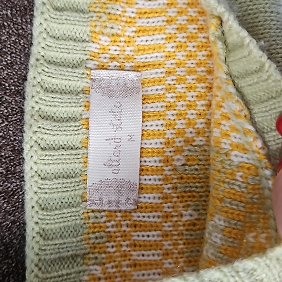 Altar'd state top - Picture 2 of 3